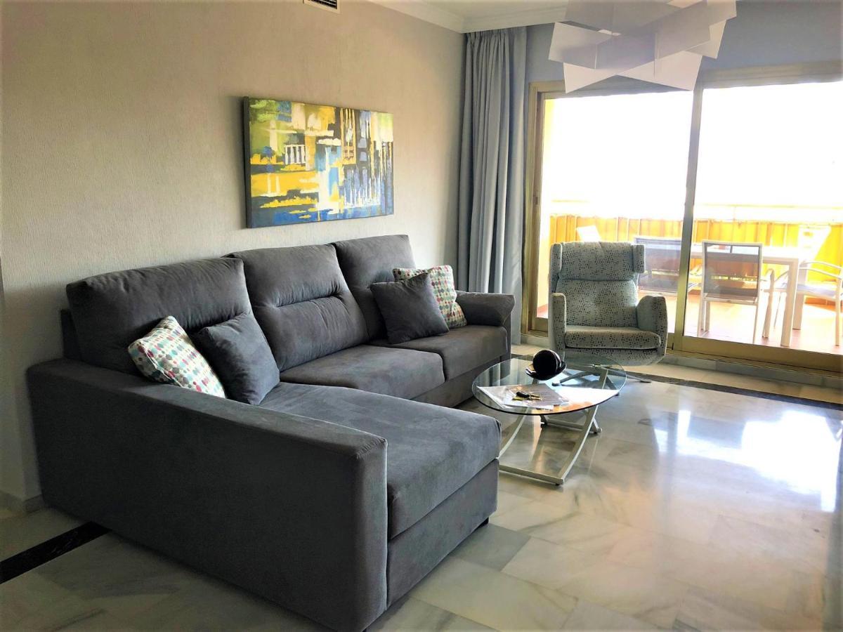 Ferienwohnung Frente A La Playa Fuengirola Dona Sofia E Exterior foto